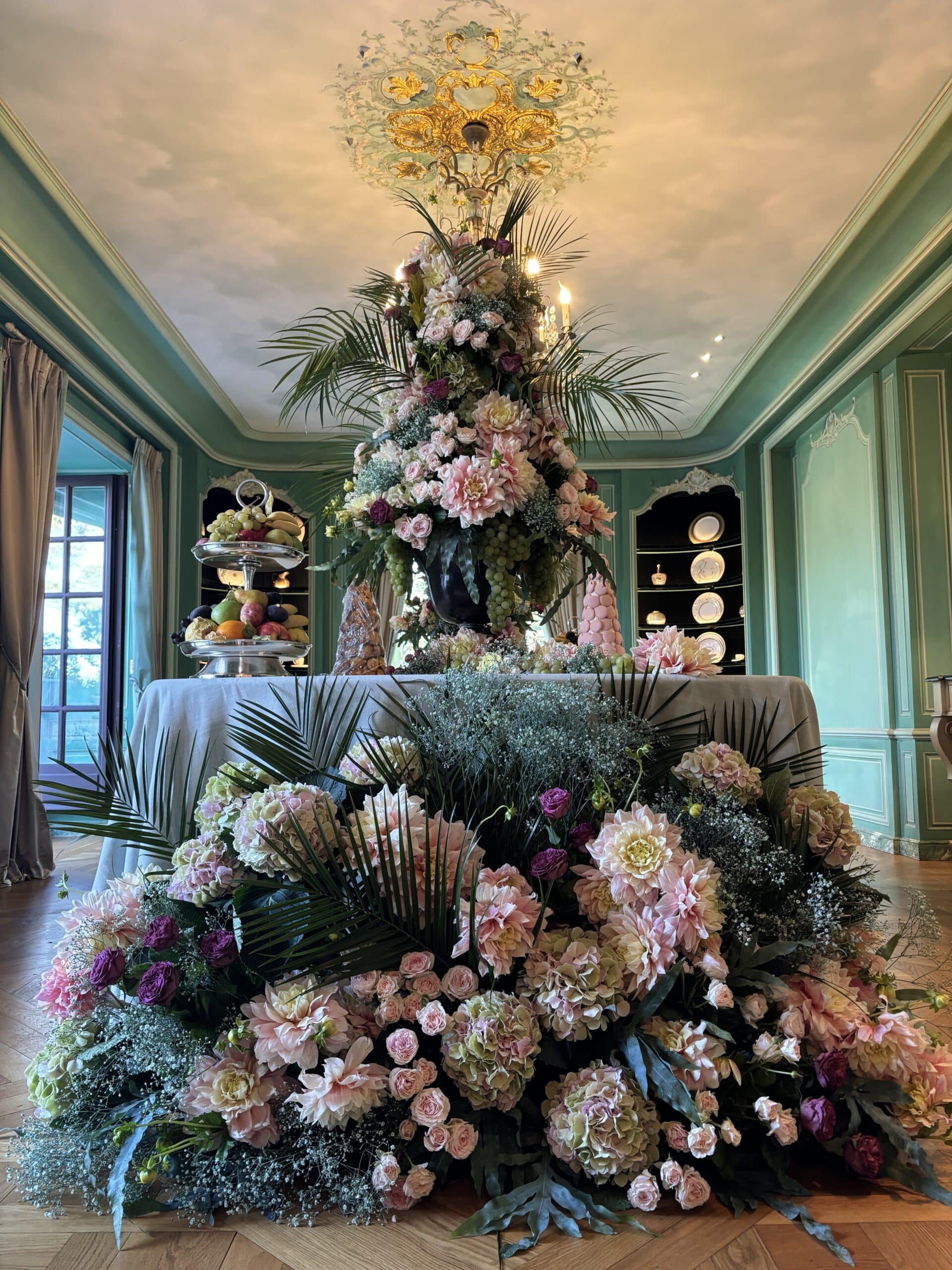 Décoration d'un évènement privée avec des fleurs